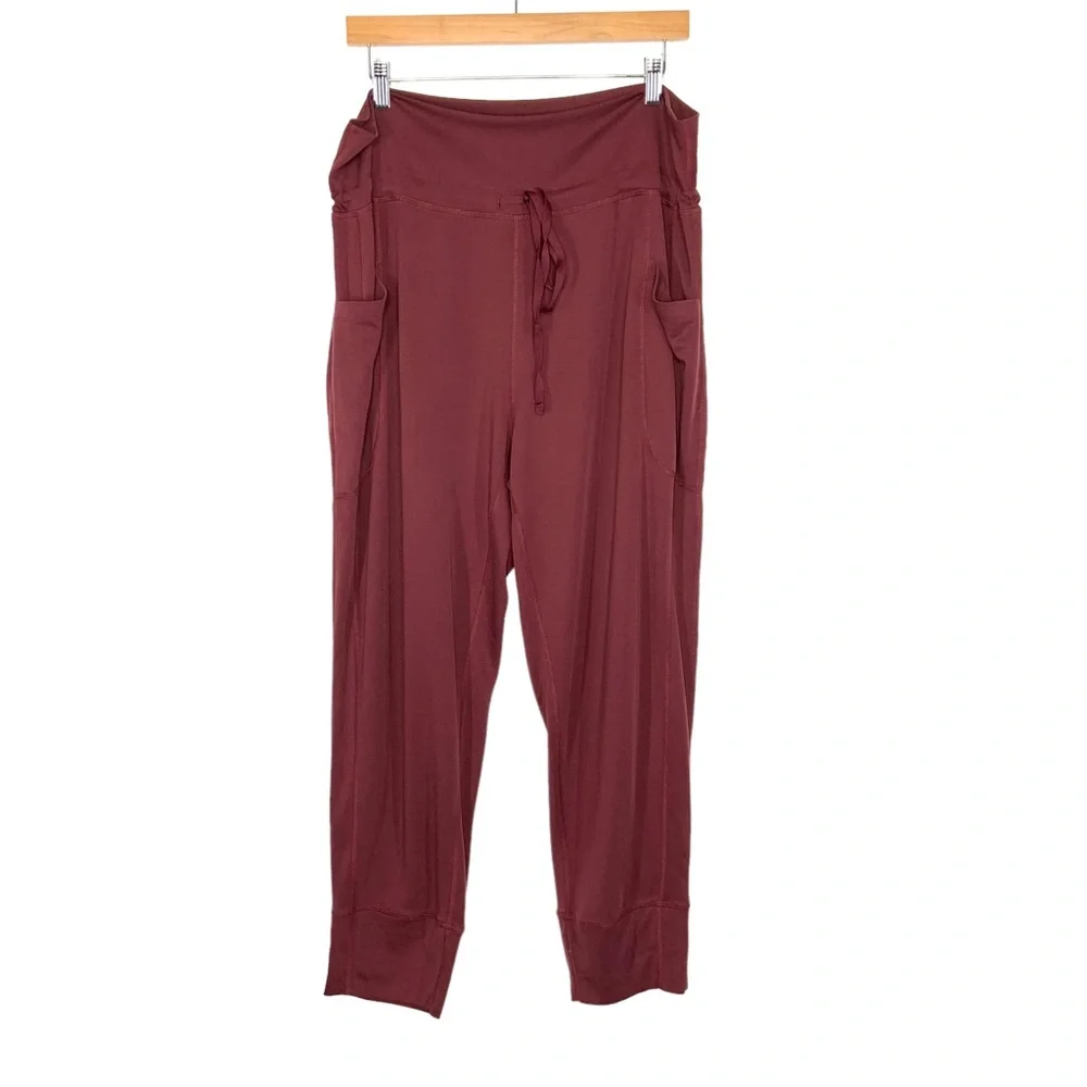 Fabletics Sleek Knit Drawstring Joggers Pants XXL Port Wine High Waist Pockets - Picture 3 of 7